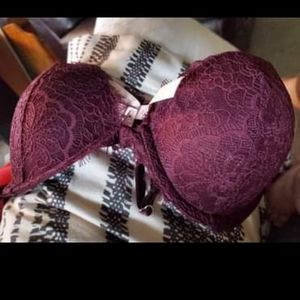 Victoria secrets bra